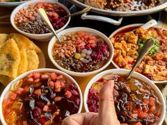 -大众跷脚牛肉馆·非遗传承单位(峨眉山店)