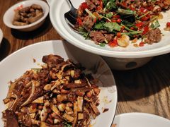 -爱碗亭·鲜炒湖南菜(壹城中心店)