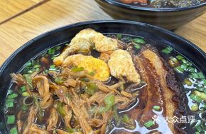Braised Pork with Wheat Gluten and Egg