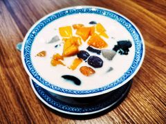 -黄氏水牛奶甜品世家(空港新天地店)