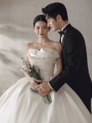 -花田映像婚纱摄影(龙岗店)