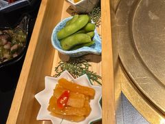 -山川小町·极番烧肉(新地假日广场店)