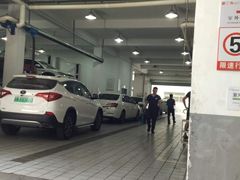 -弘仁宝佳比亚迪4S店(宝山旗舰店)