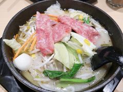 -灵芝妹子海鲜米线(劳动公园店)