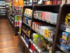 零售区-常青藤食品(成贤街店)