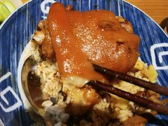 本帮猪蹄饭-阿莉餐厅(枣阳路店)