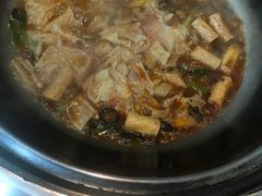 -三里屯土灶炖公鸡地锅鸡(江东店)