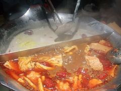 -湊湊火锅·茶憩(杭州湖滨银泰in77店)