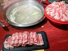 -谭鸭血老火锅(远大购物广场店)