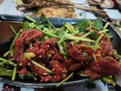 拌生牛肉-云南建水鸡脚王烧烤(商贸路店)