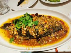 招牌蒜爆鱼-杨氏青龙虾·羊蝎子(金盛路总店)