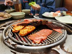 -海吃海喝海鲜烤肉炭火主题自助餐(朝阳店)