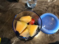 餐前水果-老聃·小鸭鲢城原味客家菜(海沧店)