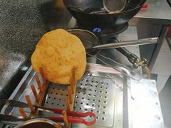 -小红车炸蛋葱油饼