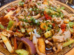 -廖哥泡椒兔(峨眉店)