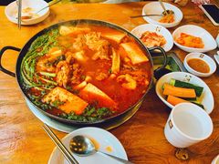 茼蒿-喇喇排骨火锅·传统韩式脊骨汤(望京西园总店)