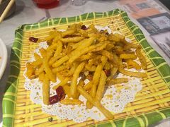 -肥肥虾庄·金牌油焖大虾(沙湖店)