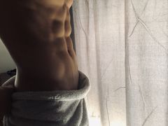 -GYMPLUS私教健身会馆(大悦城店)