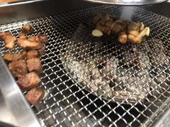 -肉甲韩国木炭烤肉(新壹街1店)