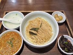 -蟹上黄·蟹黄面·江南糖水(人民广场店)