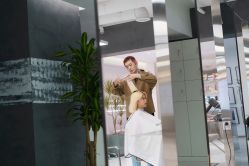 -HG美发设计沙龙