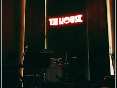 -TZ House音乐现场(来福士中心店)