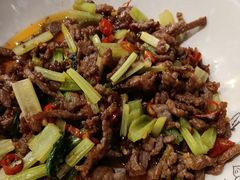 -贺记湘菜馆(东体育会路店)