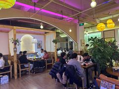 -六福烧烤酒馆(秦隆步行街店)