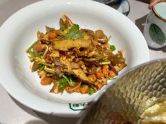-费大厨辣椒炒肉(黄兴中心广场店)