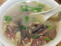 -清真吴记门钉肉饼·喜多利