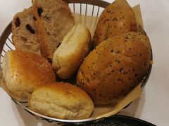 -马克西姆俄罗斯餐厅(通亚街店)