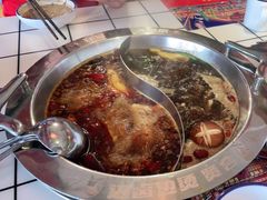 -贤合庄卤味火锅(济南泉城路店)
