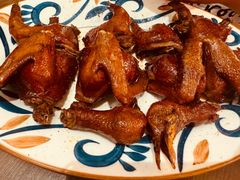 光明卤乳鸽-陈鹏鹏潮汕菜(宝安机场T3航站楼店)