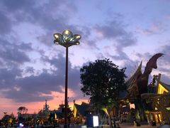 -七彩云南欢乐世界