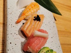 彩虹手握寿司拼盘-隐泉之语日式料理(王府中环店)