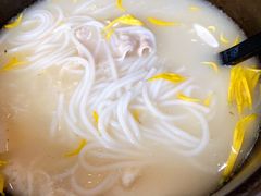 -桥香园过桥米线(国贸店)