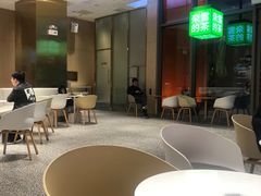 -奈雪的茶(宝龙一城店)