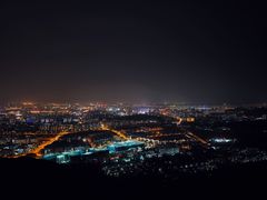 -鬼笑石后山停车场