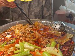 -麻六记(凤凰汇店)