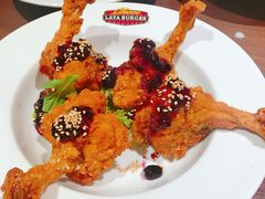 -拉亚汉堡经典餐厅(商城路店)