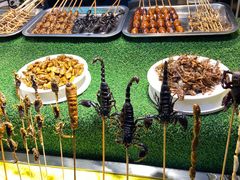 -海口骑楼小吃街