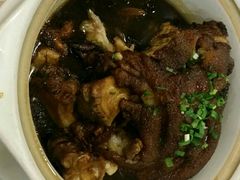 -老码头黑皮肘子锅包肉(赣水路店)