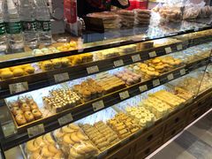 面包甜点陈列柜-百饼园(南后街店)