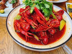 -爱啤精酿·民谣酒馆(滨江店)