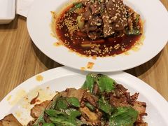 -峨嵋小镇·川菜(勒泰中心店)