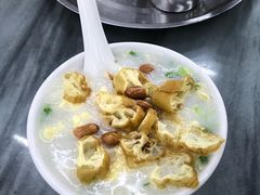 艇仔粥-穗银肠粉店(东川路店)