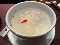 酒酿鸽蛋汤圆-RIVIERA 松鹤楼(外滩店)