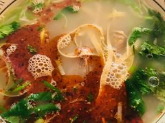 -烤鸭肉夹馍鸭汤店