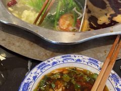 -重庆风光老灶火锅城(同德广场店)