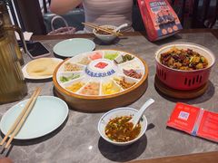 -怪噜范·贵阳小吃大排档(世纪金源店)